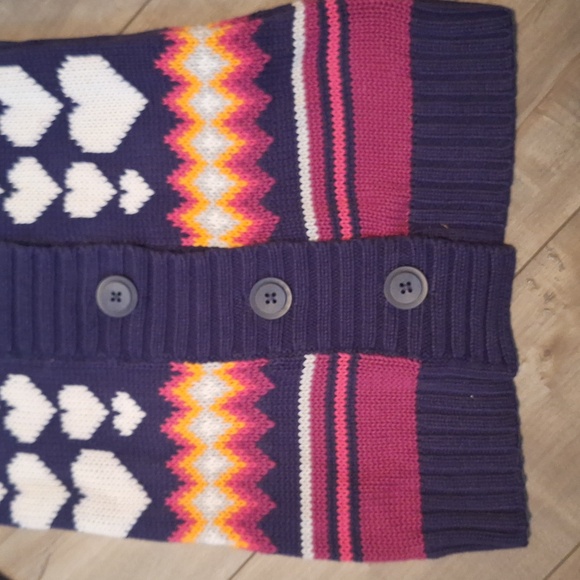 Old Navy Sweater - Picture 4 of 7